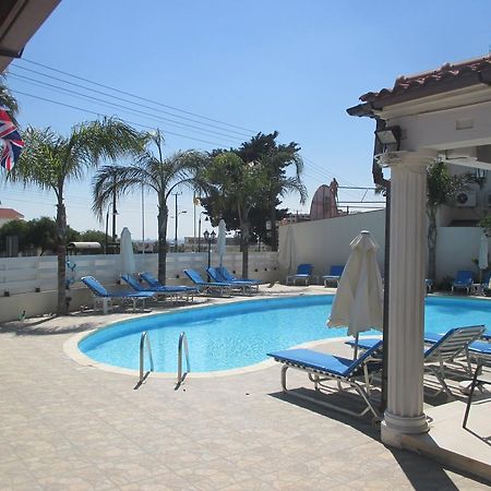 Tsialis Hotel Apartments Larnaca Exteriör bild